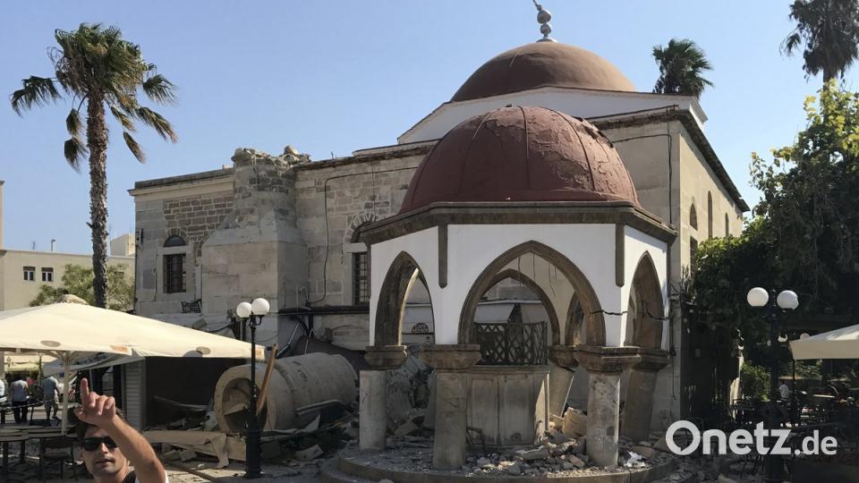Schäden an einer Moschee  auf  Kos  zeugen vom  Seebeben vor der griechischen Ferieninsel. Foto: Michael Probst/AP/dpa AP