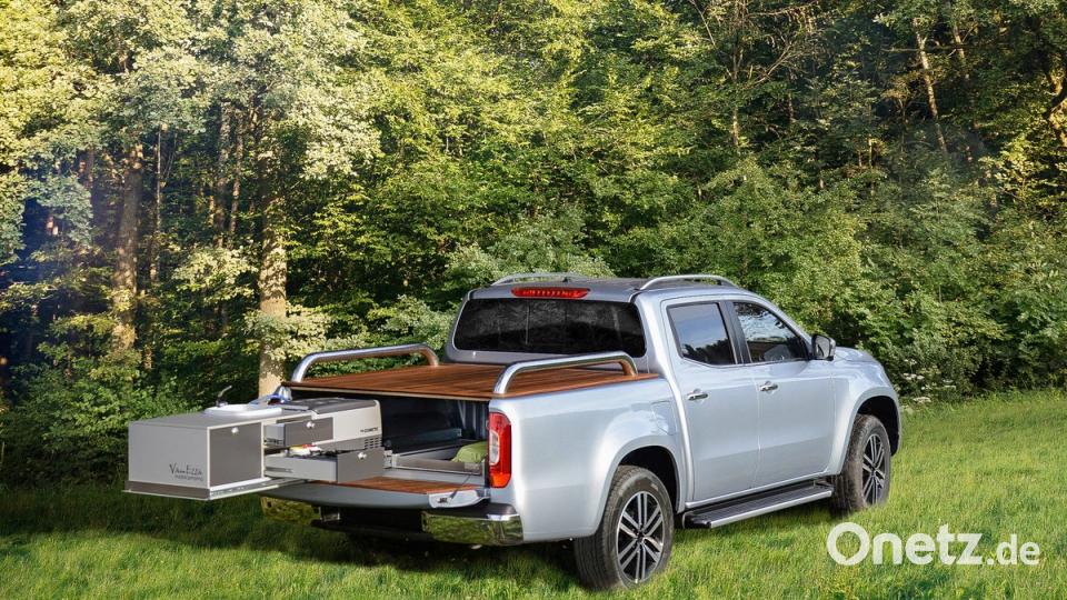 Der Mercedes Pick-up mit dem Umbaukonzept der Firma Vanessa Mobilcamping.	Bild:	 Daimler AG