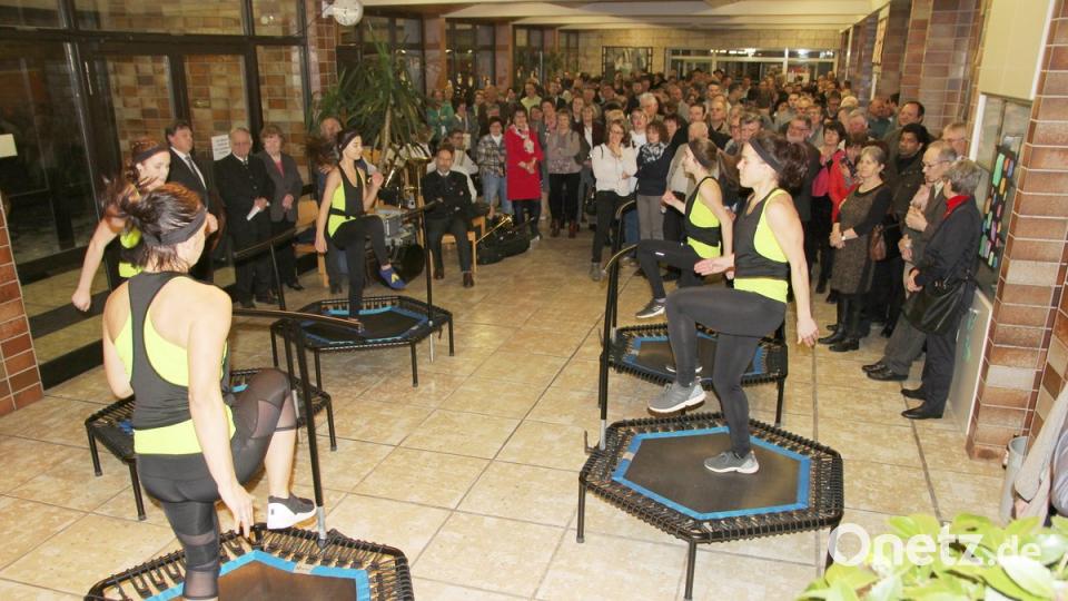 Großen Beifall erhielt die Jumping-Gruppe des Gymnastikclubs Schmidgaden.	 Bild: ral