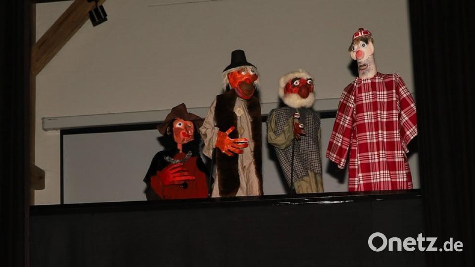 Die Stabpuppen sind ein besonderer Hingucker.