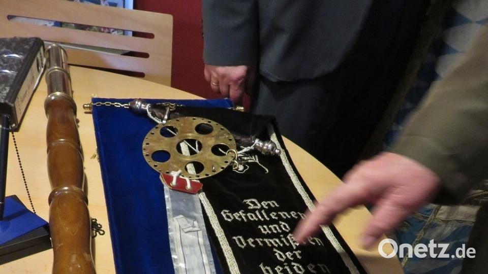 Seit 1960 trägt die Fahne die Kronprinz-Rupprecht-Medaille.