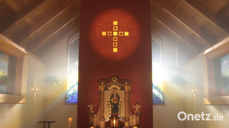 Abendstimmung in der Kapelle, eingefangen von Hans Fischer. Bild: exb