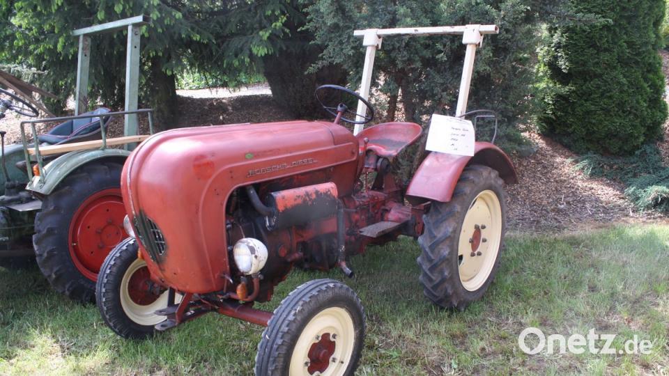 Zur heutigen Unternehmensphilosophie passt er nicht mehr: Porsche-Traktor "Junior 108" von 1958 mit 18 PS. Bild: bjp
