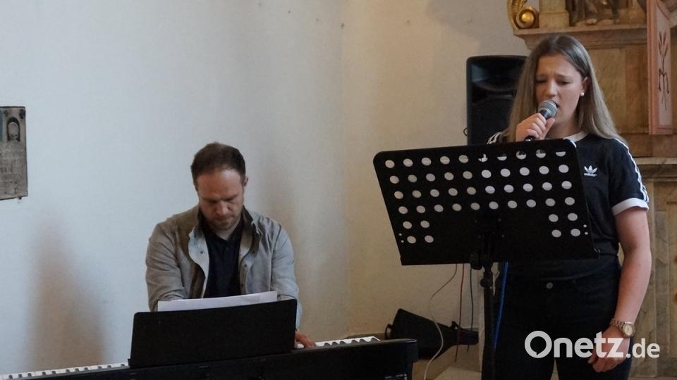 Für die musikalische Umrahmung sorgten Vera Fink und Michael Zimmerer.