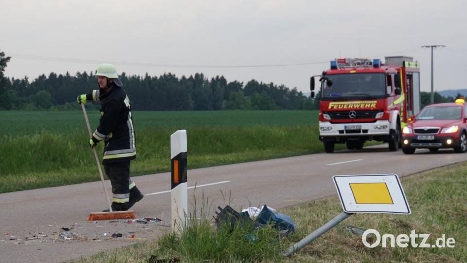 Bei einem Unfall am Mittwochabend verunglückte ein 15-Jähriger Mofafahrer tödlich.