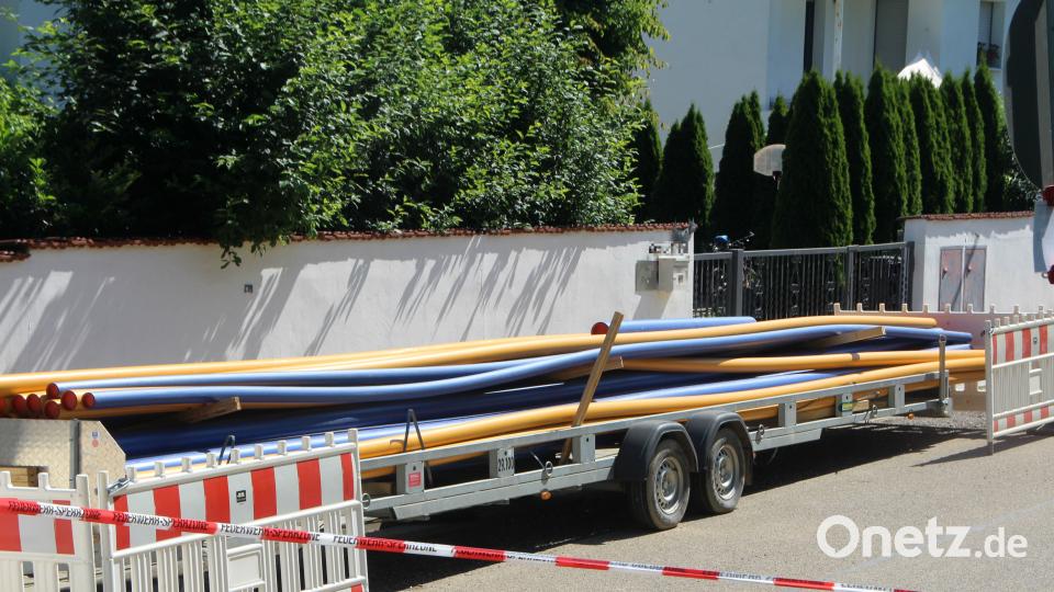 Bei Bauarbeiten hatte ein Baggerfahrer ein Stück der Gasleitung abgerissen. Auer, Alexander