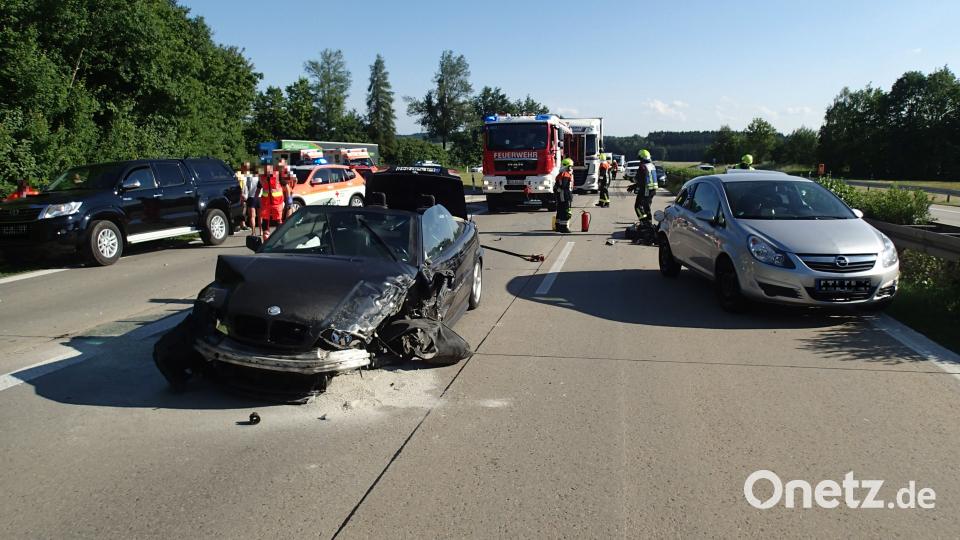 Karambolage auf der A93 bei Bad Abbach Auer, Alexander