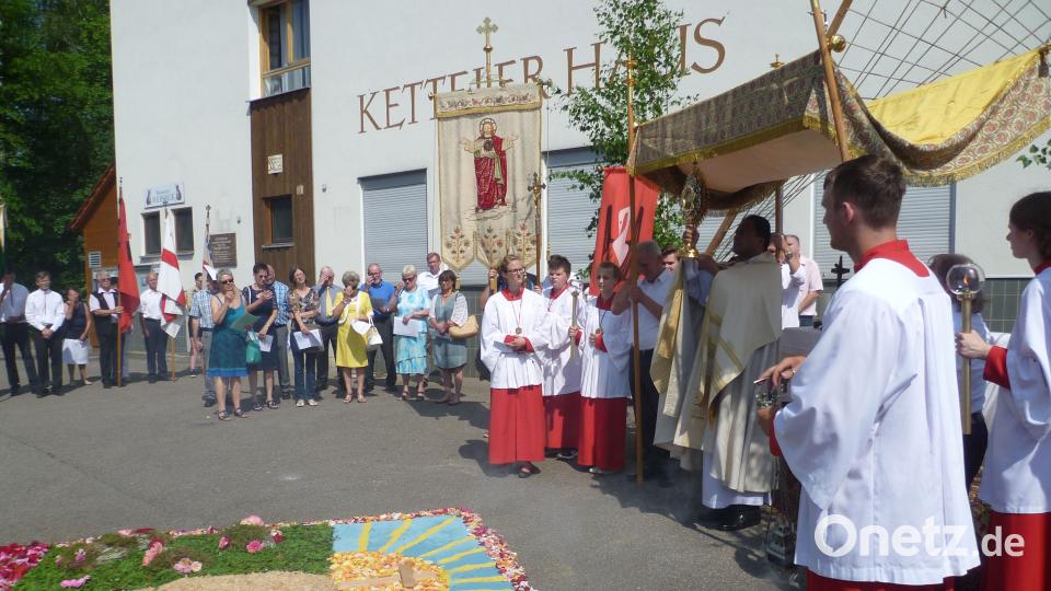 So feierte die Pfarrei Herz Jesu in Rosenberg Fronleichnam. Martin Melchner