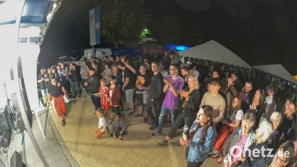 Feierstimmung zum Abschluss Brückmann (brü), Andreas [BRÜ] (mail@andreasbrueckmann.de)