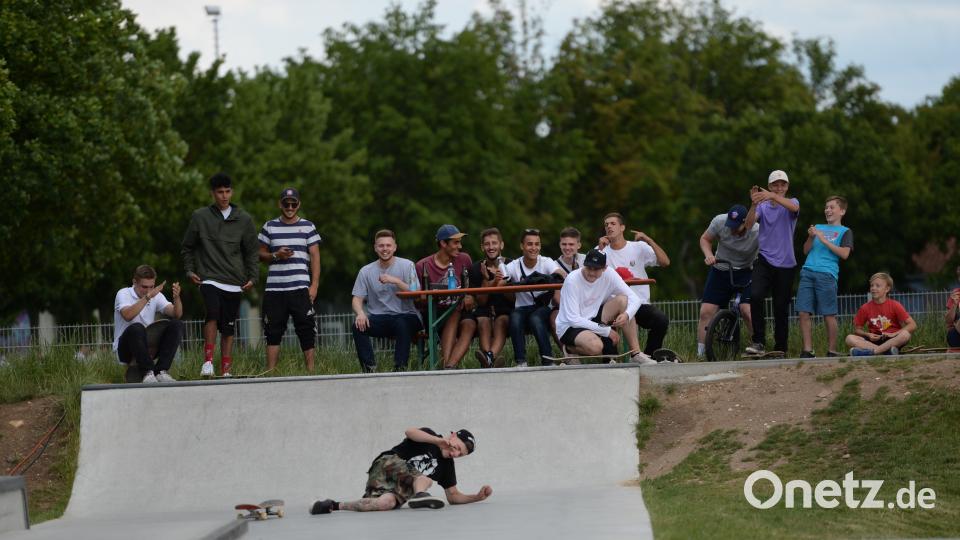 Ambergs Skateboardinitiative ist als Veranstalter natürlich mit am Start. Brückmann (brü), Andreas [BRÜ] (<a href=