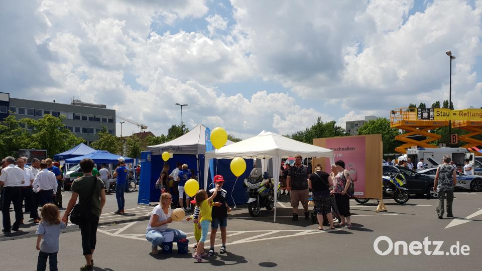 Beim 17. Weidener Boxenstopp gab es einiges an Blaulicht zu sehen. Detlef Bartonek