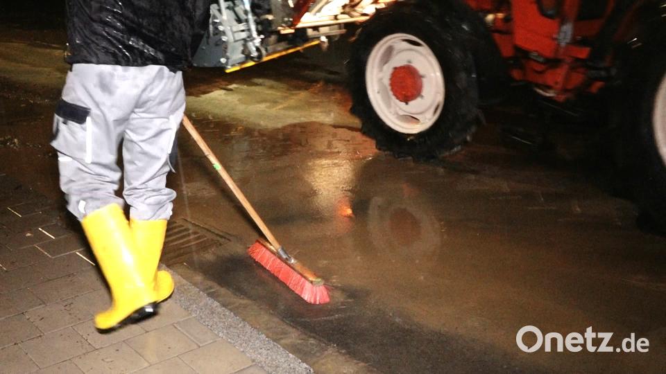 In einigen Ortschaften im Kreis Kelheim stand das Wasser bis zu einen Meter hoch. Auer, Alexander