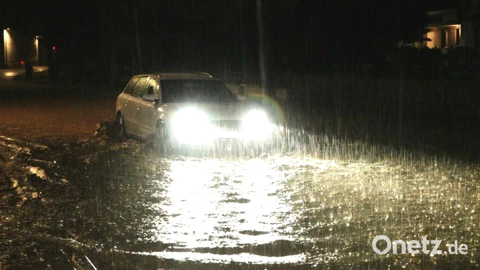 In einigen Ortschaften im Kreis Kelheim stand das Wasser bis zu einen Meter hoch. Auer, Alexander
