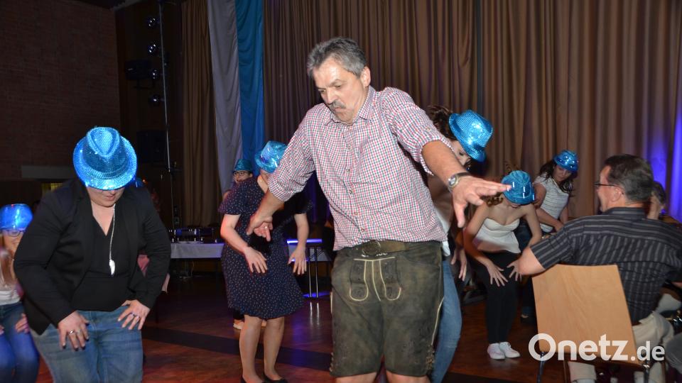 Das tänzerische Können des Bürgermeisters Andreas Wutzlhofer überraschte selbst Insider. dob