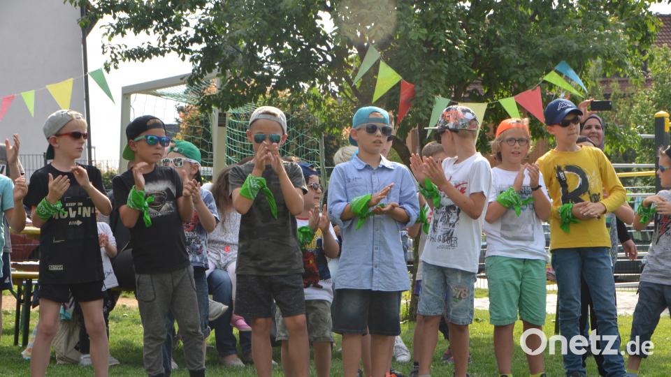 Buntes und fröhliches Sommernachtfest im Evangelischen Haus für Kinder Gottfried Sperl. dob
