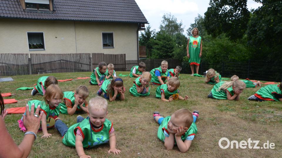 &quot;Kinder wie die Zeit vergeht&quot;, heißt das Jahresmotto im städtischen Kindergarten Anton Ferazin unter dem auch das Sommerfest gefeiert wurde. dob