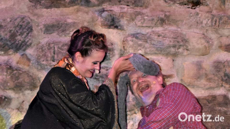 Der zuerst Erblickte ist ein Esel. rgr