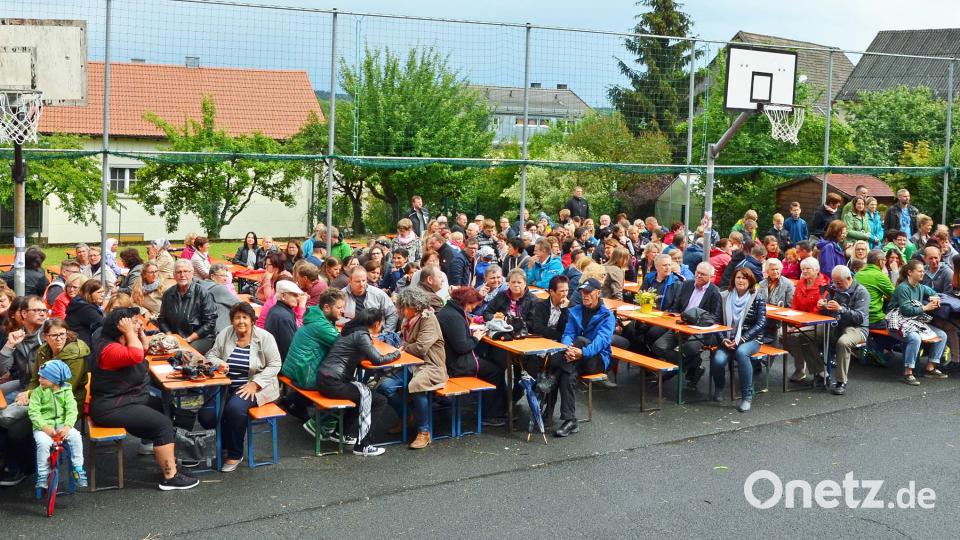 Diesjähriges Schulfest stand unter dem Motto &quot;Olympische Spiele Dumba&quot; ü