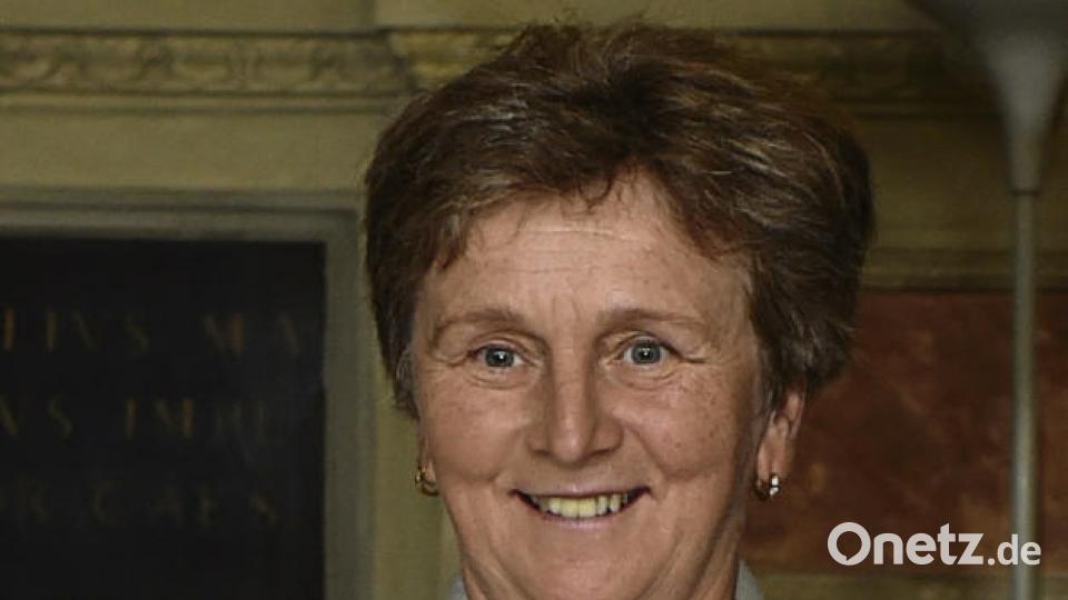 Anna-Maria Müller aus Freihung erhielt von Ministerpräsident Markus Söder in München den Bayerischen Verdienstorden. Bayerische Staatskanzlei