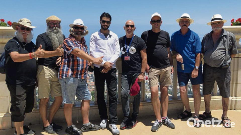 Der Ostbayerische Bart- und Schnauzerclub aus Amberg in Israel. exb