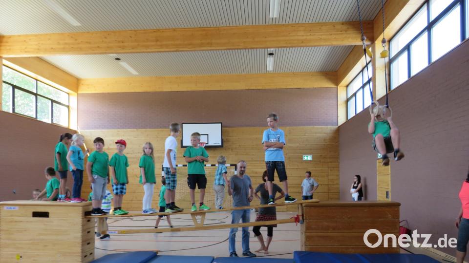 Besonders viel geboten war in der komplett neu sanierten Turnhalle. ubb