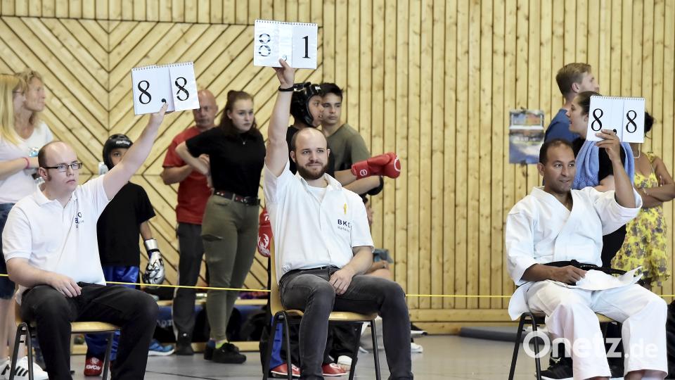 Süddeutsche Meisterschaft im Kickboxen in Amberg. zg