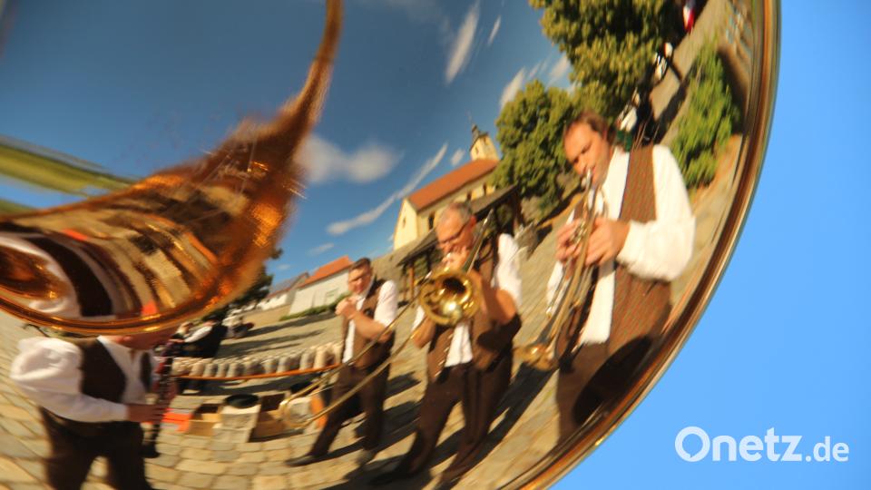 Theater-Szenerie im Spiegel des Tenorhorns. Uli Piehler