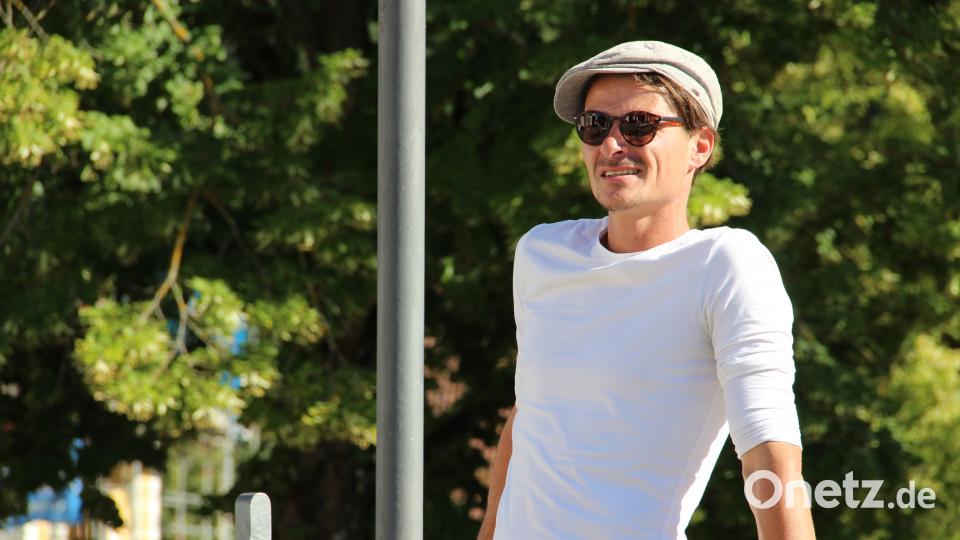 Lässiger Regisseur: Jürgen Huber. Uli Piehler