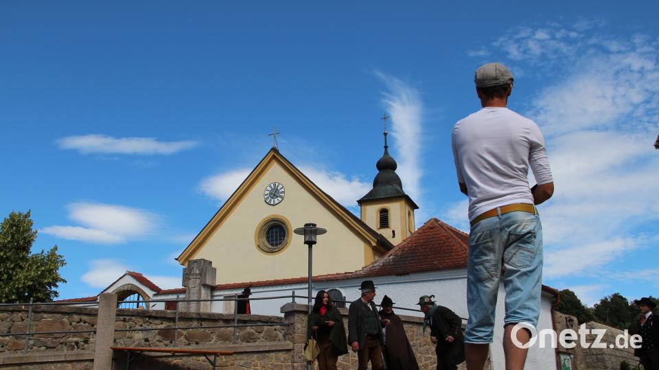 In Wutschdorf haben die Proben für die Freilichtaufführung des Brandner Kaspar begonnen. Uli Piehler