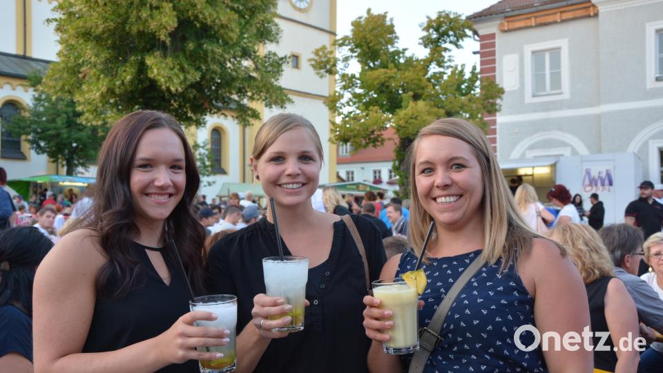 Nicht nur bei diesem Trio kamen die angebotenen Cocktails gut an. jr