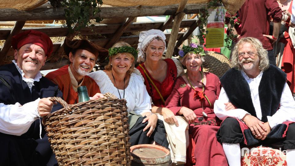 Mittelalterlicher Markt in Nabburg: Zehntausende zogen am Wochenende zurück ins Mittelalter bei idealen Wetterbedingungen. Götz, Gerhard