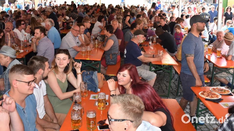Das Bürgerfestzelt war sehr gut gefüllt. rgr
