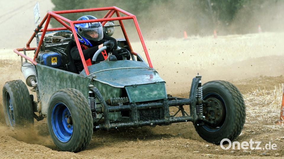 Zuerst zieht man sie groß, dann fahren sie, was der Teufel hergibt, wird sich Walter Franz gedacht haben, als ihm Tochter Stephanie (unser Foto) gut 90 Sekunden „abnahm“. gf