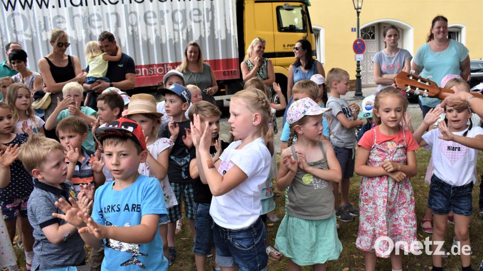 Die Mädchen und Buben der Musikschule rgr