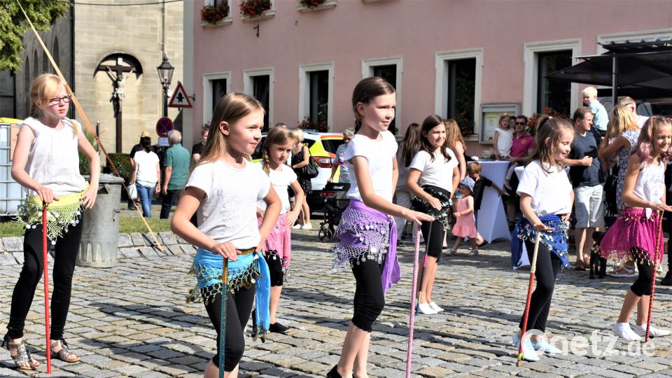 Die Bauchtanzgruppe aus Schlammersdorf rgr