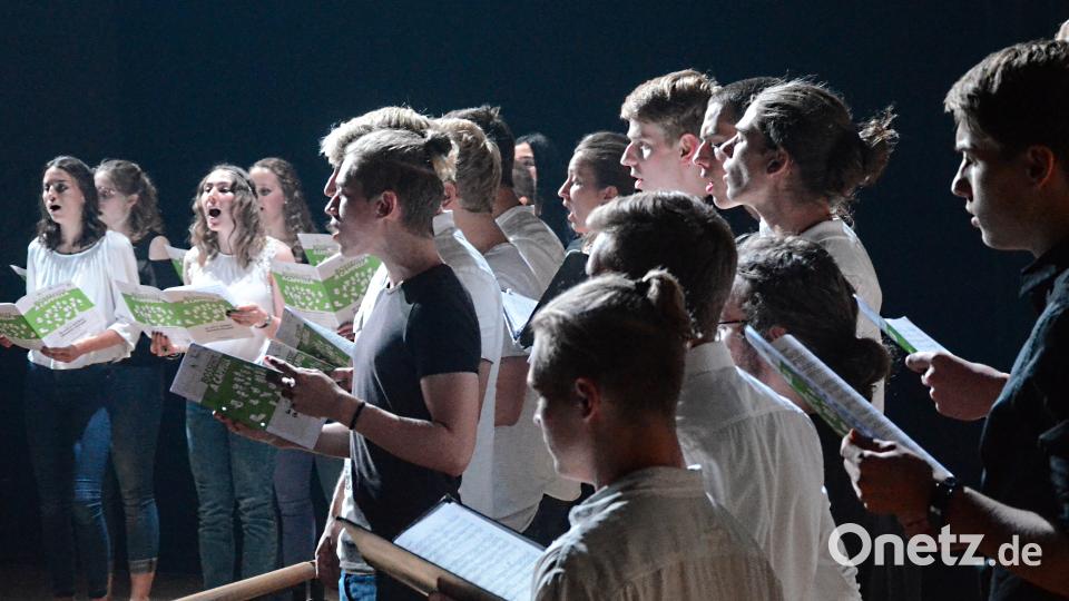 Egal ob großer oder kleiner Chor. Die Arrangements waren großartig. Bild: Kunz Kunz