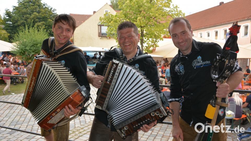 Für Ballermann-Stimmung sorgten die Südwind-Buam. jr