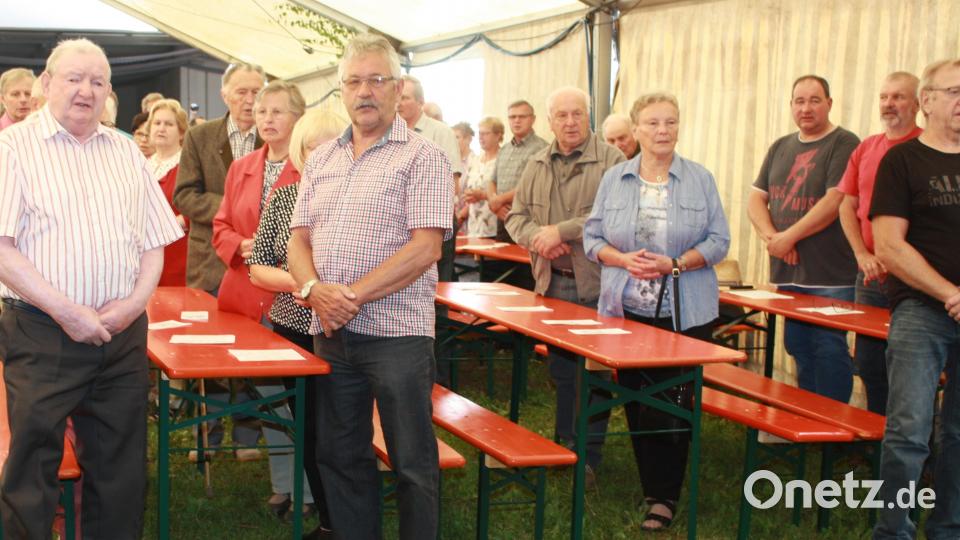 Gläubige bei der Mitfeier des Gottesdienstes. lk