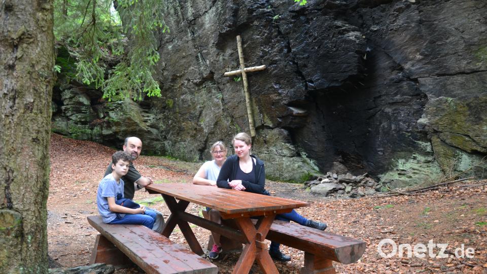 Rinnl- Wanderung mit Wanderführer Michael Rückl zum Ringelfelsen. plym
