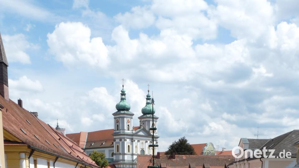 Das Treffen historischer Feuerwehrfahrzeuge war mal wieder der Höhepunkt beim Sommerfest der Waldsassener Wehr. flm