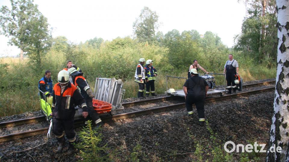 Rückbau und Rückzug, das Material wird verladen. wro