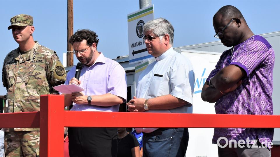 Eröffnung des 60. Deutsch-Amerikanischen Volksfestes in Grafenwöhr rgr