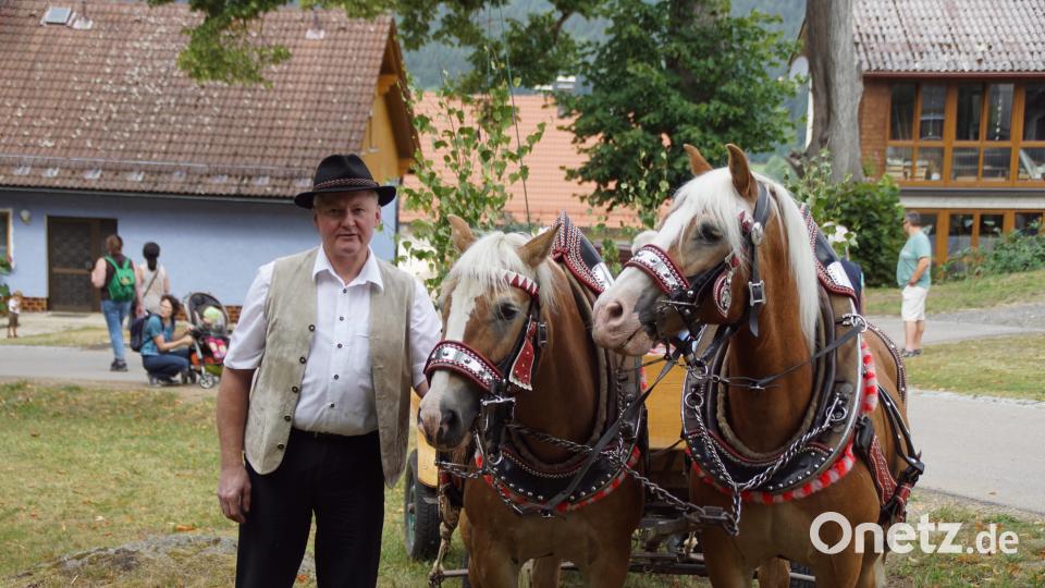 Gerne nahmen Pferdehalter am Kirchenzug und Festgottesdienst teil. mmj