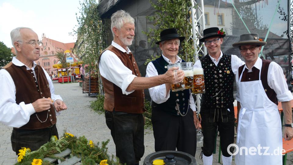 Sulzbach feiert zünftige Woizkirwa in der Sulzbacher Altstadt. mag