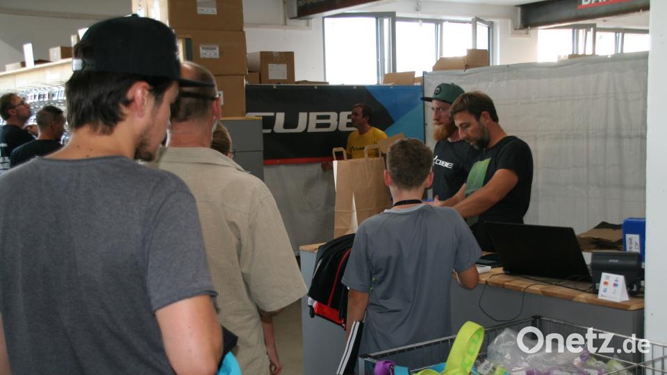 Tausende Besucher kamen zum Tag der offenen Tür des Fahrradherstellers Cube. fpoz