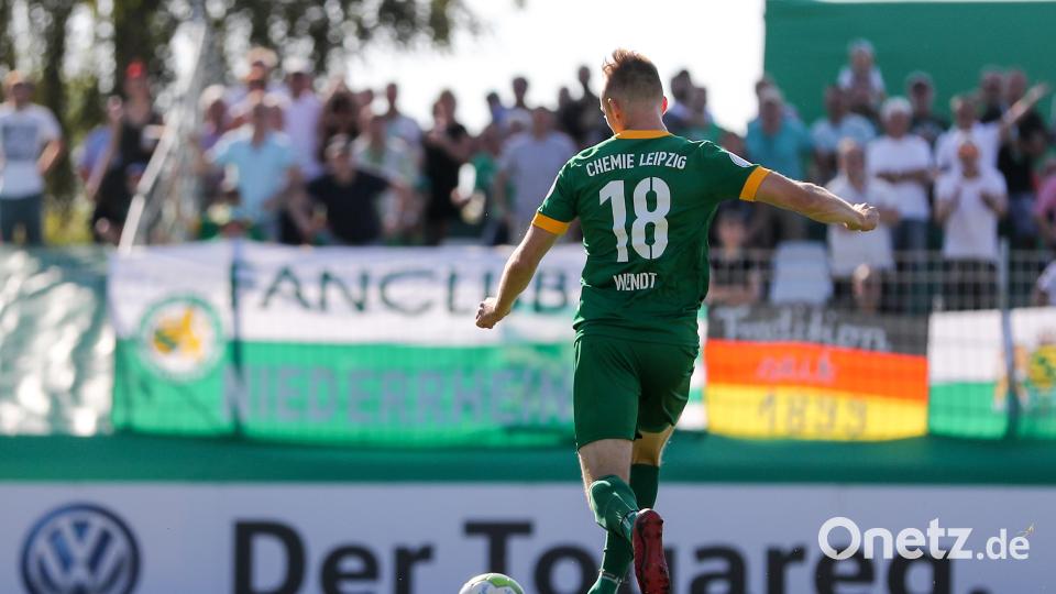 Chemies Philipp Wendt trifft zum zwischenzeitlichen 1:1. Jan Woitas/dpa