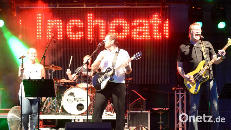 INCHOATE auf der Bühne der Beachparty 2018. brü
