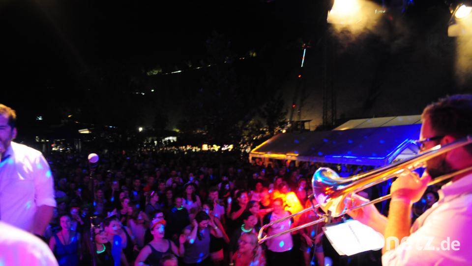 Die Blues Rabbits sorgten mit ihrem gut dreistündigen Auftritt für einen gelungenen Abschluss ihrer diesjährigen Beachparty in Hirschau. brü