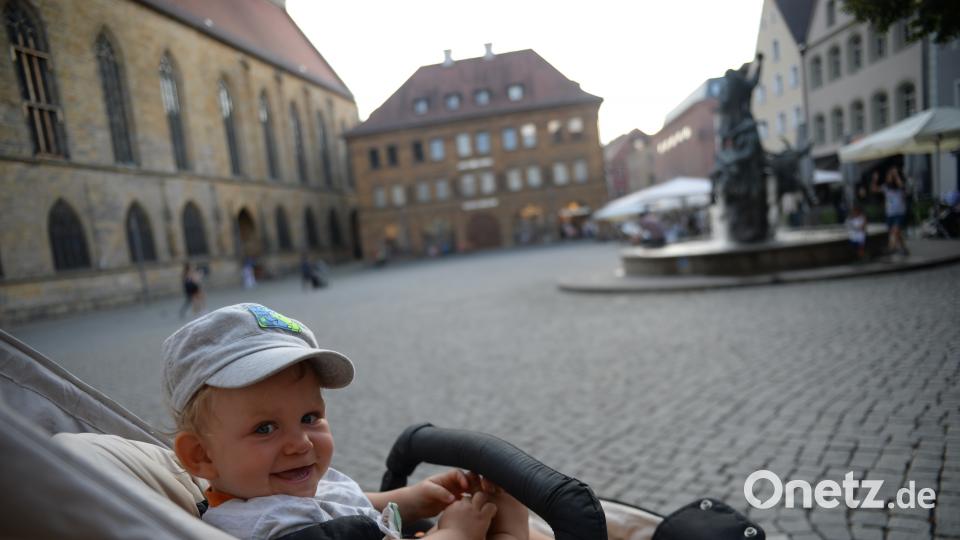 Nochmal raus zum Abendspaziergang bevor es ins Bett geht. Bild: brü