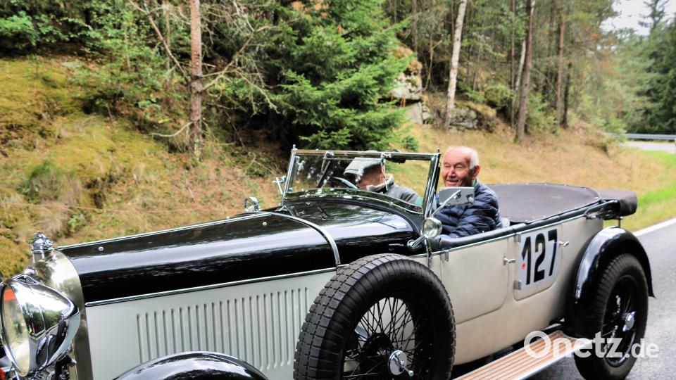 Motorsport zum Anfassen: Der „3. Friedenfelser-Berg-Classic-Preis 2018“ ist ein beeindruckendes Erlebnis für Starter und Zuschauer. Bild: bsc